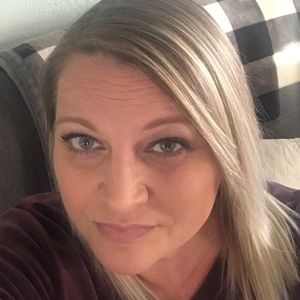 Meet your Posher, Lyn